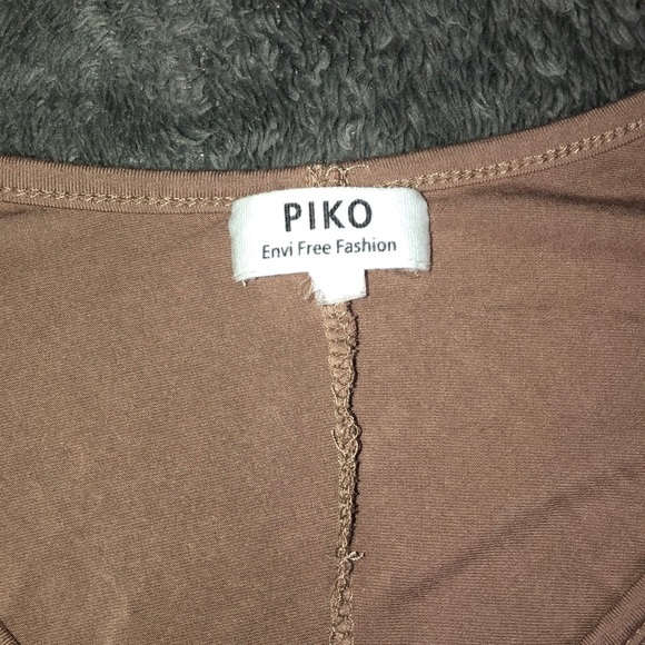 Piko Dress - Picture 4 of 4